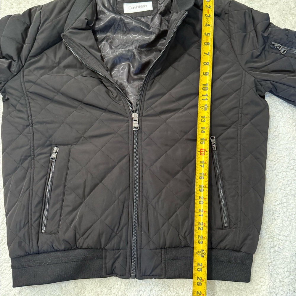 Calvin Klein Men's Black Quilted Bomber Jacket - Picture 8 of 9